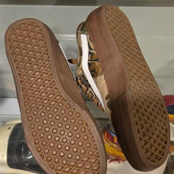 Vans Camo Sneakers - Picture 8 of 10